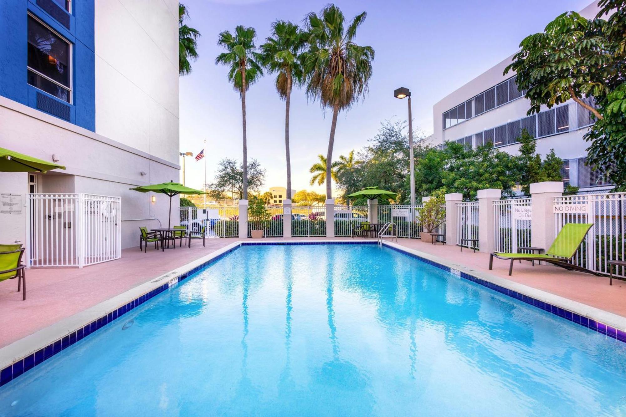Springhill Suites By Marriott Miami Airport South Blue Lagoon Area Miami Springs Εξωτερικό φωτογραφία